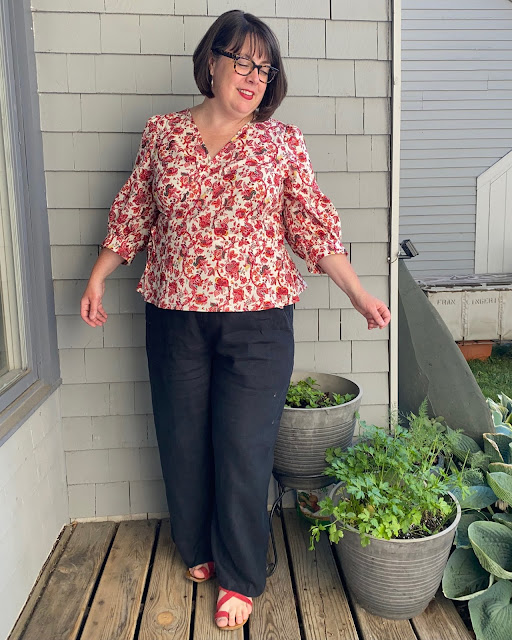 Sew an Easy Breezy Roseclair Top Variation! | Cashmerette